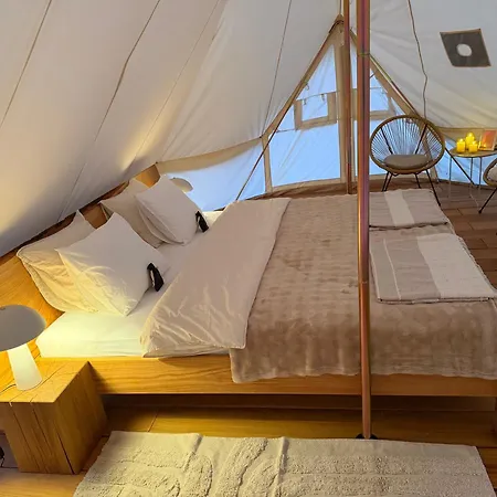 Роскошный шатер Winnica Judyn Glamping *