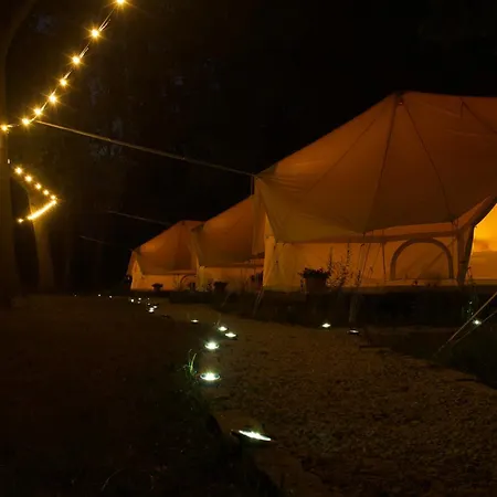 Роскошный шатер Winnica Judyn Glamping Grzymalin
