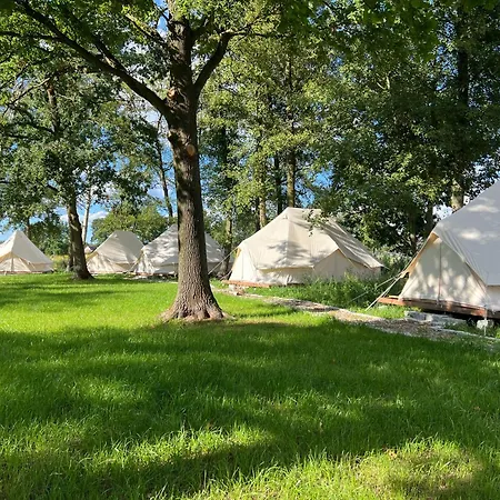Роскошный шатер Winnica Judyn Glamping