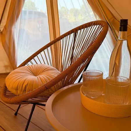 Роскошный шатер Winnica Judyn Glamping *